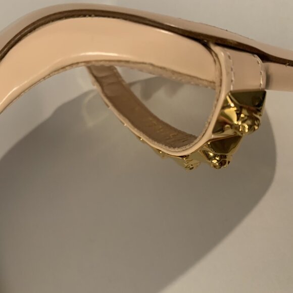 Stuart Weitzman High heel nude blush gold stud accents womens shoes - Picture 11 of 16
